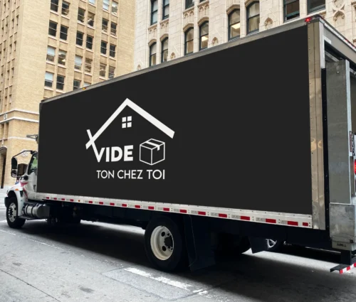 Container-Truck-Mockup